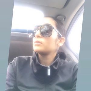 Rozeta - ✨Posh Ambassador✨